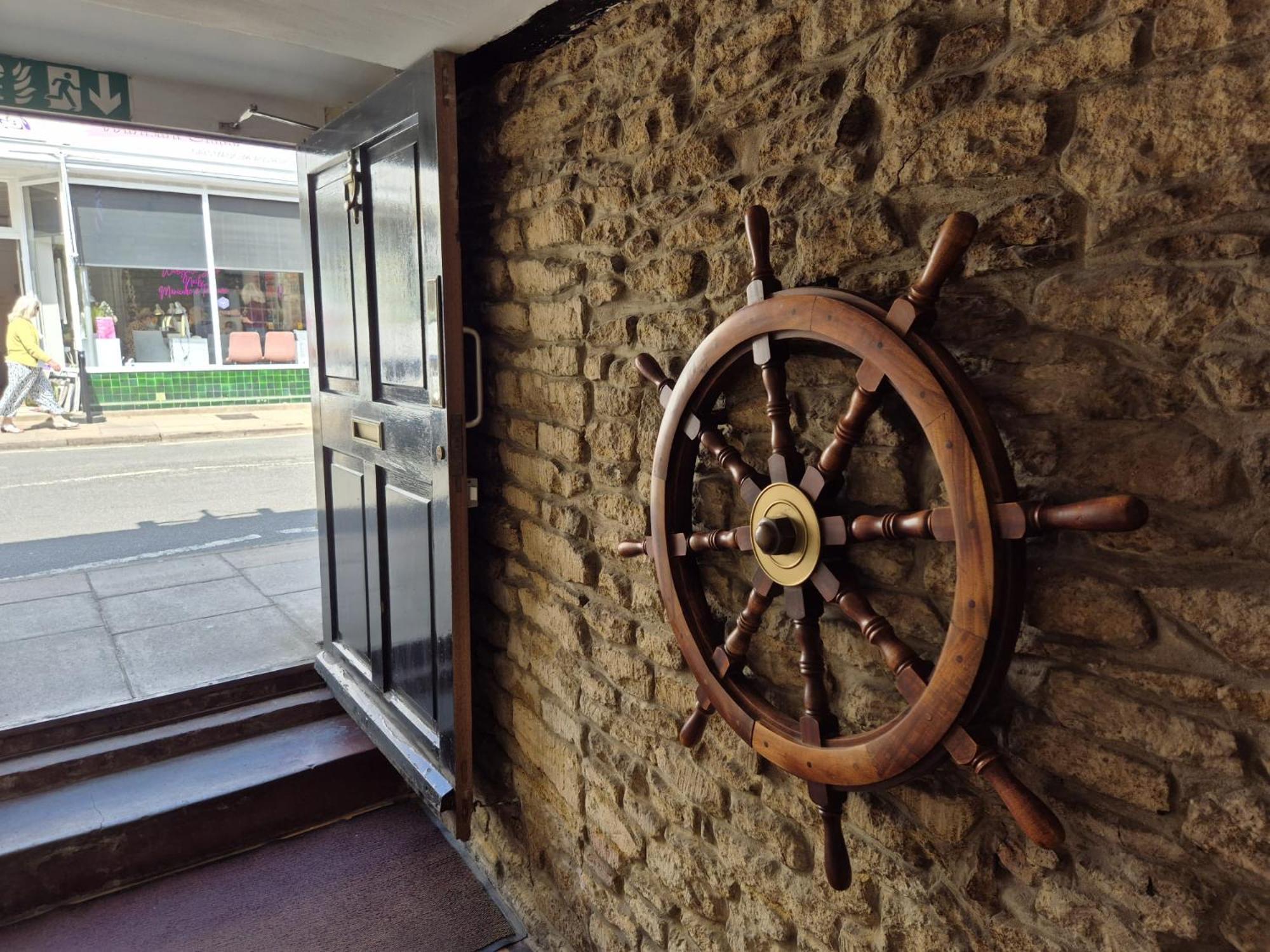 The Ship Inn Oundle Εξωτερικό φωτογραφία