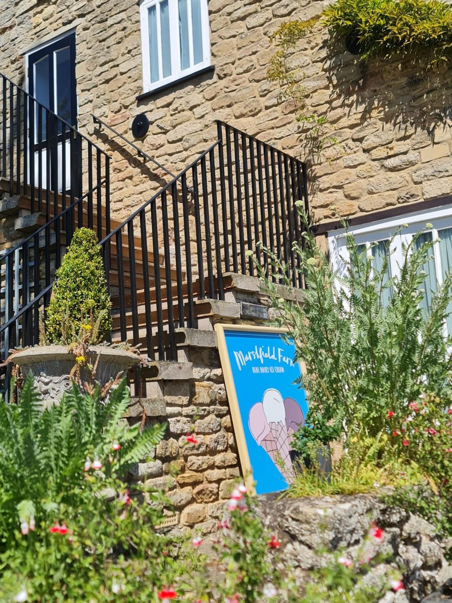 The Ship Inn Oundle Εξωτερικό φωτογραφία