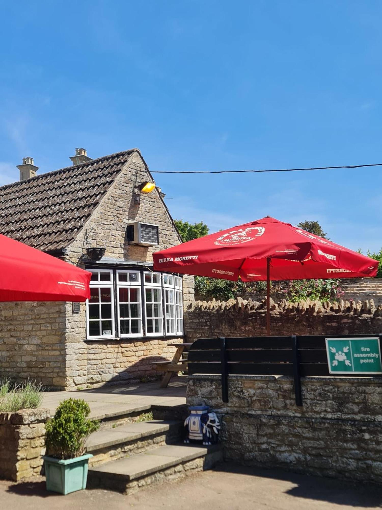 The Ship Inn Oundle Εξωτερικό φωτογραφία